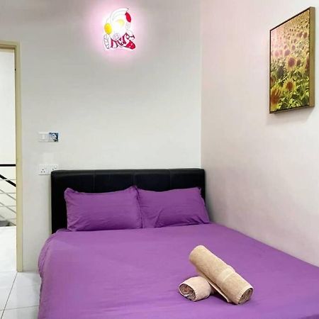 Cozyhouse 4Room 3Bath Room 10Pax'''Simpangampattasek Simpang Ampat  エクステリア 写真